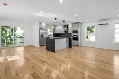 3 Beech White Plains NY 10603
