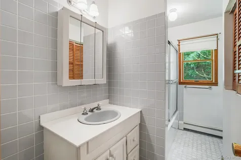 34 Julie Drive Hopewell Junction NY 12533