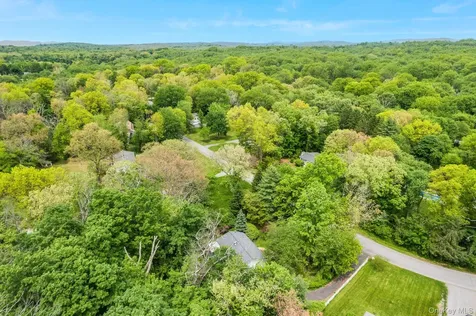 34 Julie Drive Hopewell Junction NY 12533