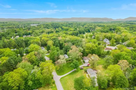 34 Julie Drive Hopewell Junction NY 12533