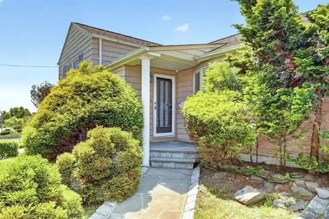 263 Croydon Road Yonkers NY 10710