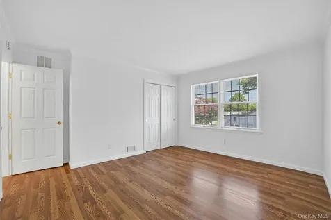 263 Croydon Road Yonkers NY 10710