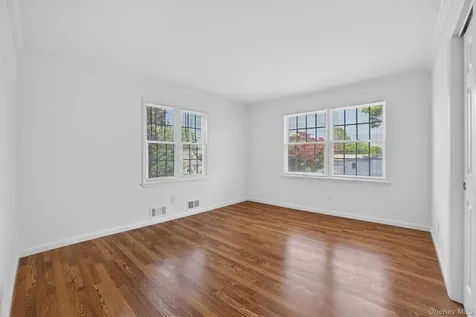 263 Croydon Road Yonkers NY 10710