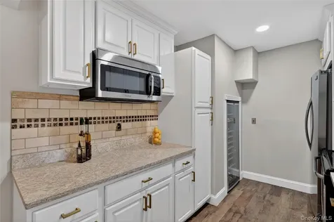 585 Bedford Road Pleasantville NY 10570