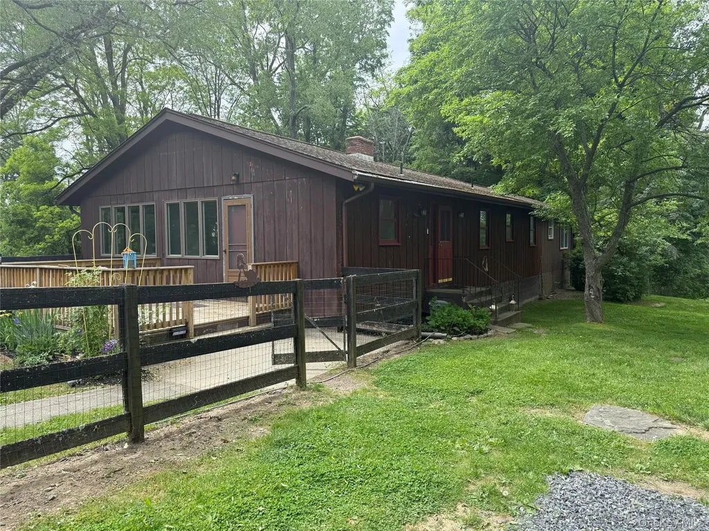 183 Barrytown Road Barrytown NY 12507