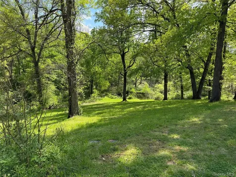 183 Barrytown Road Barrytown NY 12507