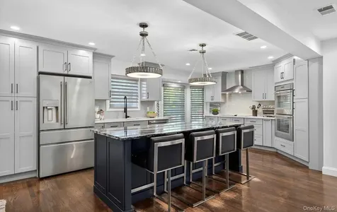 88 Hidden Ridge Drive Syosset NY 11791