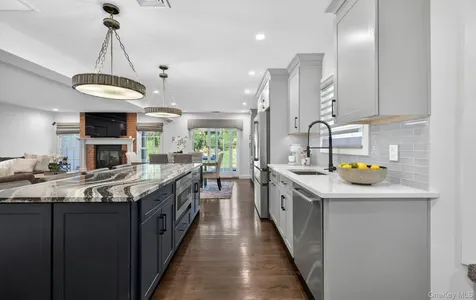 88 Hidden Ridge Drive Syosset NY 11791