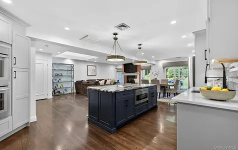 88 Hidden Ridge Drive Syosset NY 11791