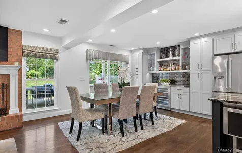 88 Hidden Ridge Drive Syosset NY 11791