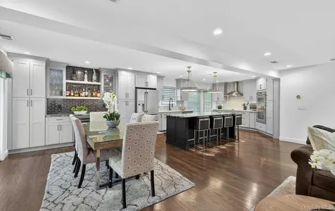 88 Hidden Ridge Drive Syosset NY 11791