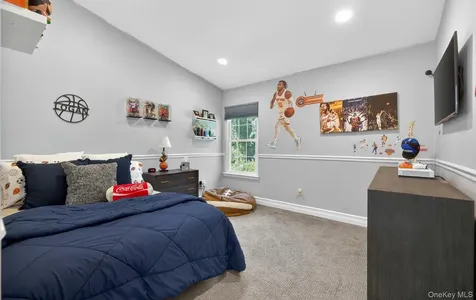 88 Hidden Ridge Drive Syosset NY 11791