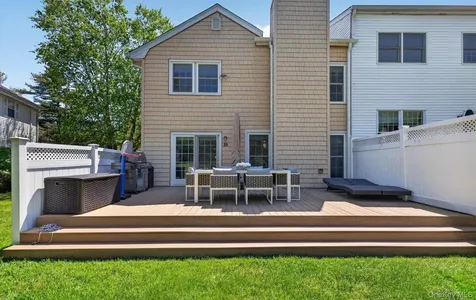 88 Hidden Ridge Drive Syosset NY 11791