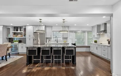 88 Hidden Ridge Drive Syosset NY 11791
