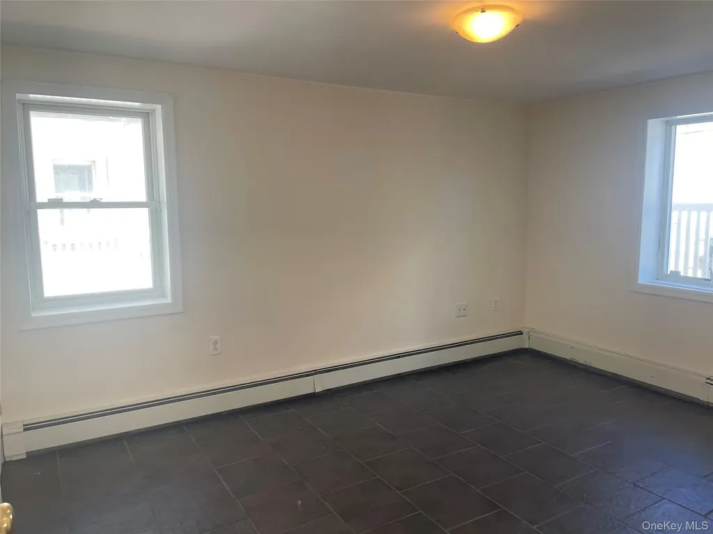 521 E Broadway Long Beach NY 11561