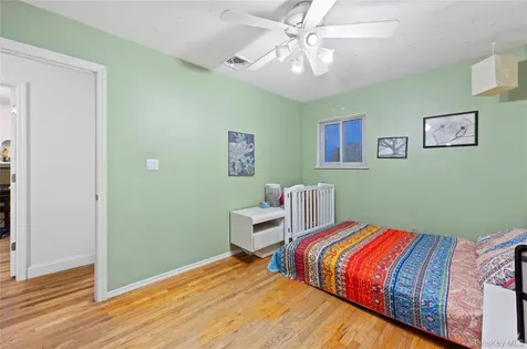 39 Pal Street Plainview NY 11803