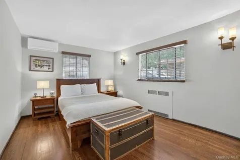 27 Desmond Avenue Bronxville NY 10708