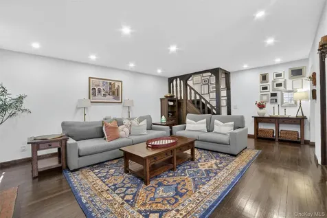 27 Desmond Avenue Bronxville NY 10708