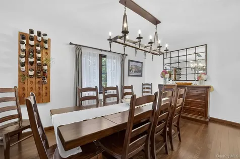 27 Desmond Avenue Bronxville NY 10708