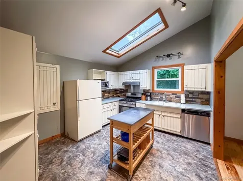 12 Chaucer Road Staatsburg NY 12580