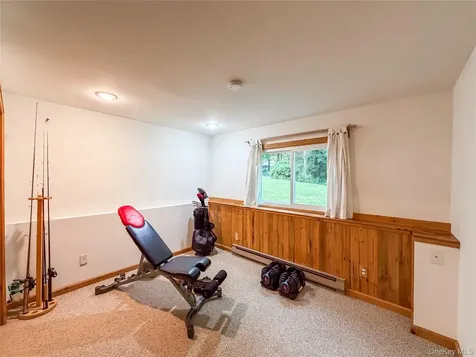 12 Chaucer Road Staatsburg NY 12580