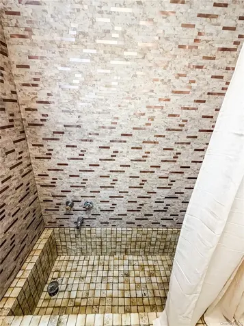 12 Chaucer Road Staatsburg NY 12580
