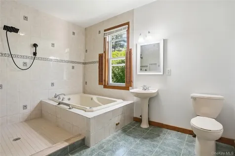 116 Carpenter Avenue Mount Kisco NY 10549