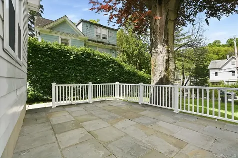 116 Carpenter Avenue Mount Kisco NY 10549