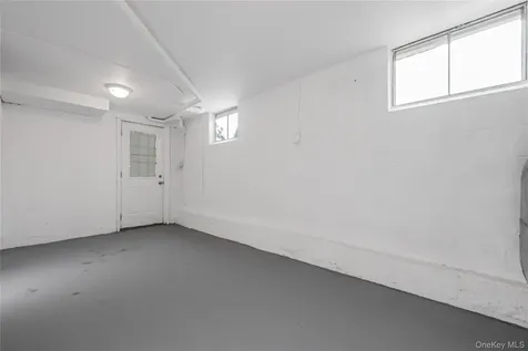 39 Hillcrest Hartsdale NY 10530