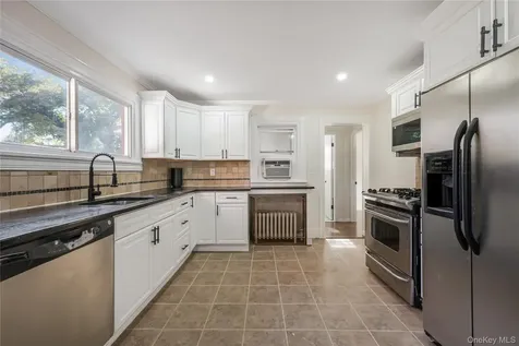 39 Hillcrest Hartsdale NY 10530