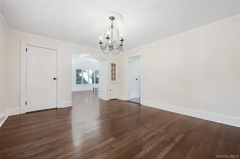 39 Hillcrest Hartsdale NY 10530