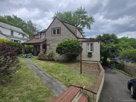 39 Hillcrest Hartsdale NY 10530