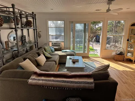301 Lewis Walk Cherry Grove NY 11782