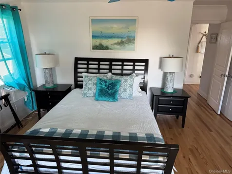301 Lewis Walk Cherry Grove NY 11782
