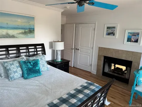 301 Lewis Walk Cherry Grove NY 11782