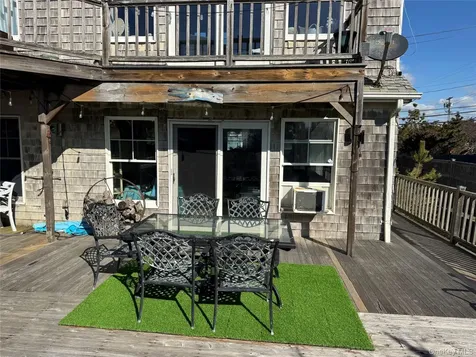 301 Lewis Walk Cherry Grove NY 11782