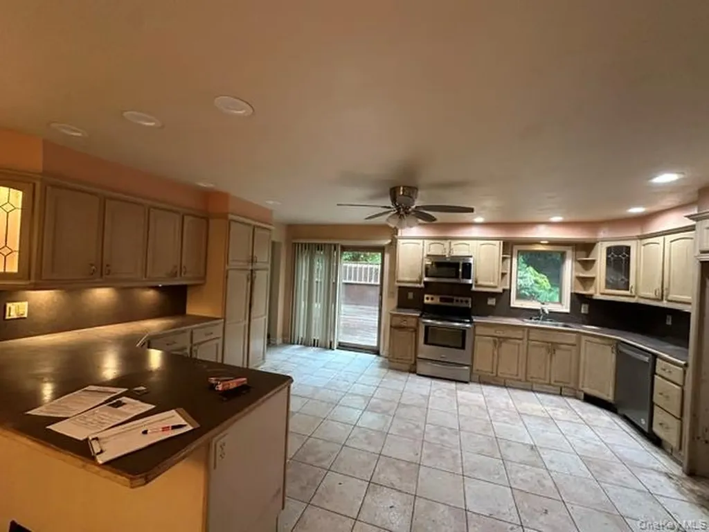 80 Alpine Way South Huntington NY 11746