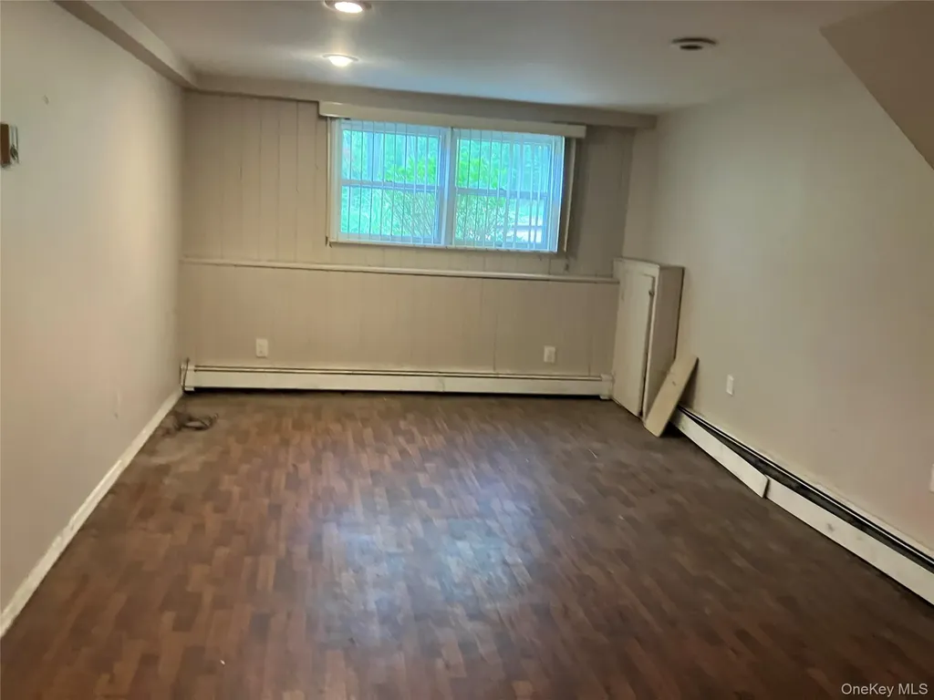 80 Alpine Way South Huntington NY 11746