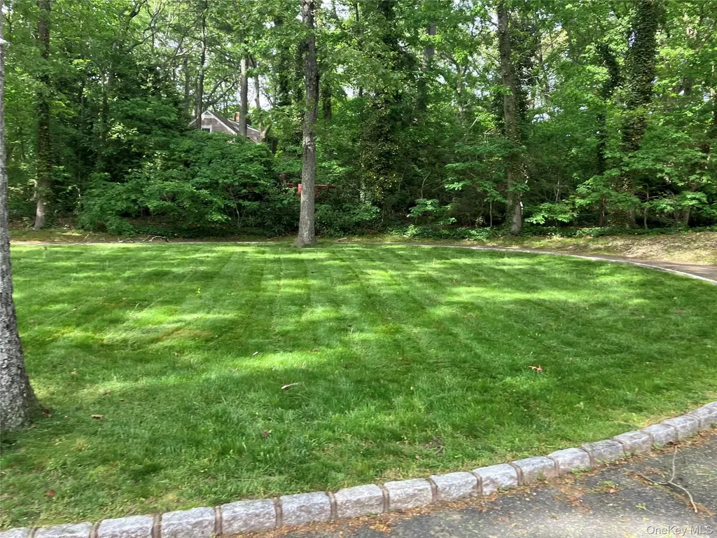 80 Alpine Way South Huntington NY 11746