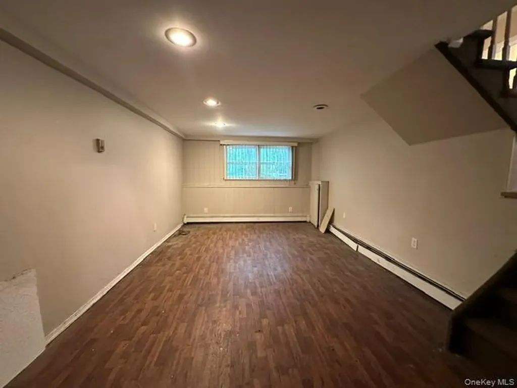 80 Alpine Way South Huntington NY 11746
