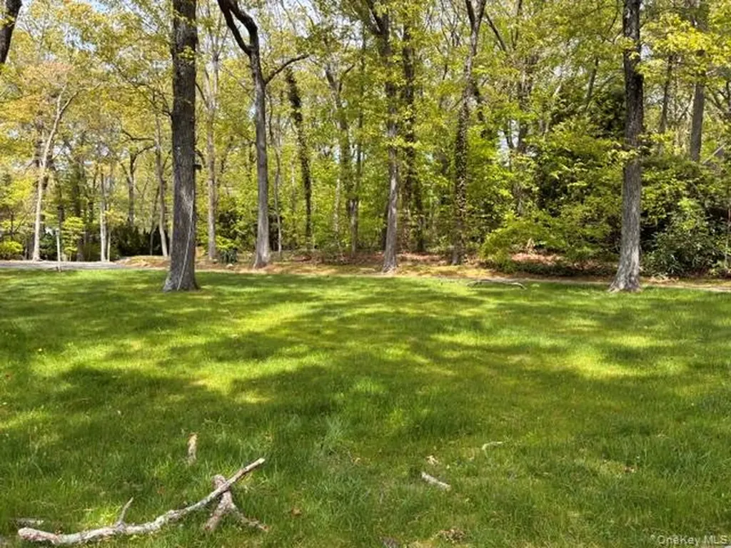80 Alpine Way South Huntington NY 11746
