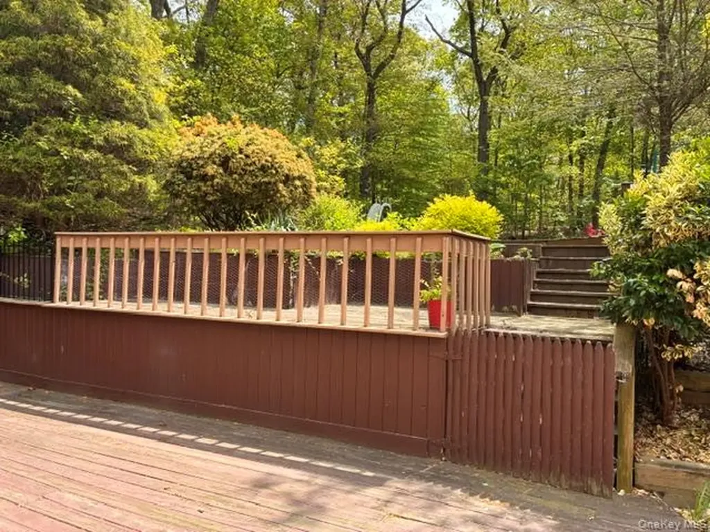 80 Alpine Way South Huntington NY 11746