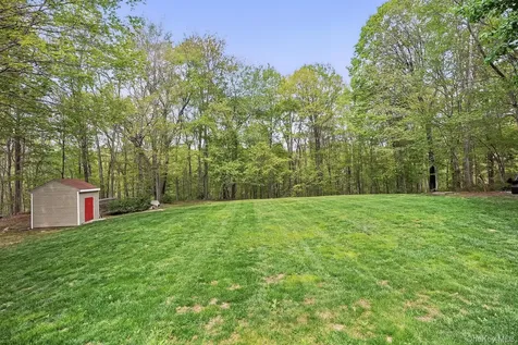 304 Church Road Putnam Valley NY 10579