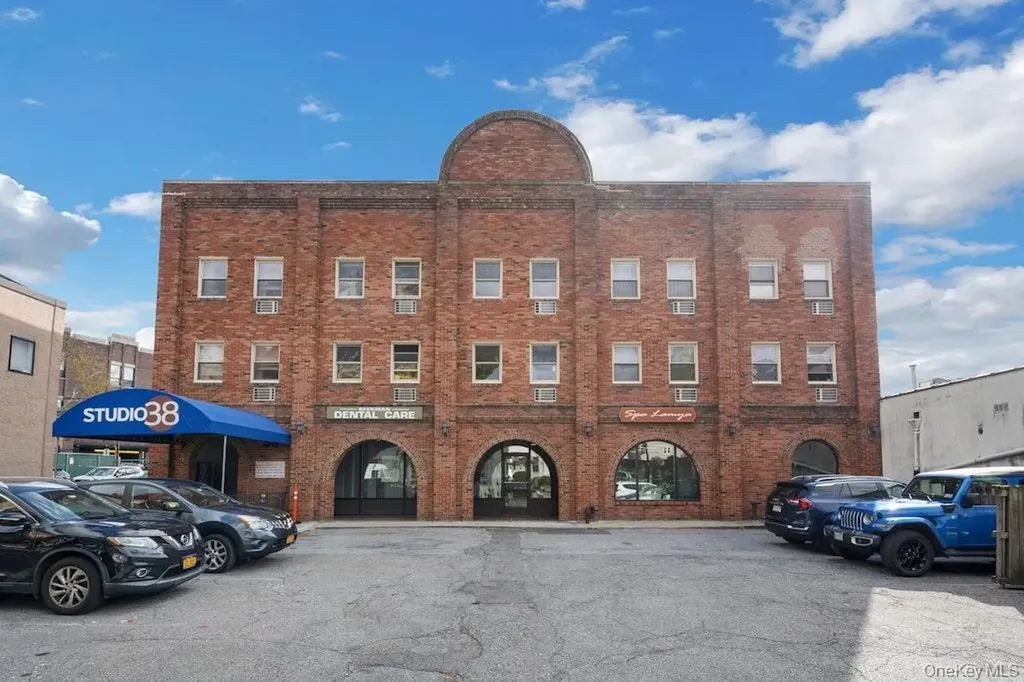 38 Beekman Avenue Sleepy Hollow NY 10591