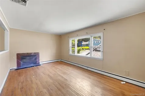 22 N Lawrence Avenue Elmsford NY 10523