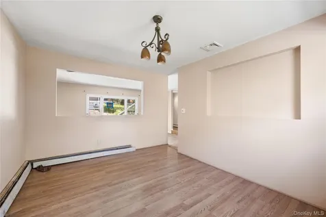 22 N Lawrence Avenue Elmsford NY 10523