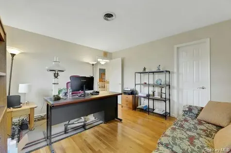 4 Liberty Circle New City NY 10956