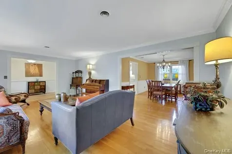 4 Liberty Circle New City NY 10956