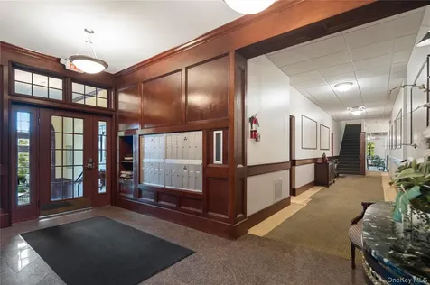 20 Whippoorwill Road E Armonk NY 10504