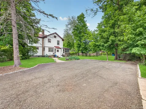 125 Wayne Avenue Suffern NY 10901